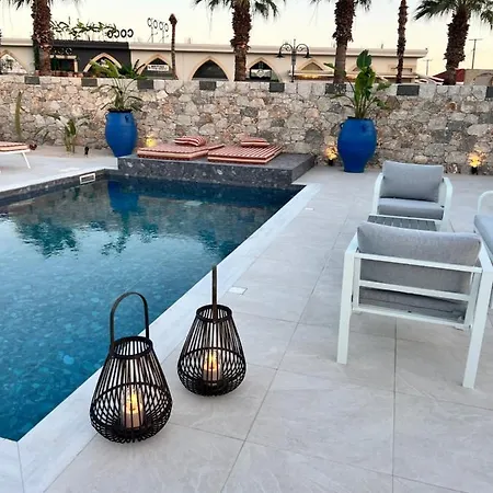 Cora With Private Pool 200m To The Вилла