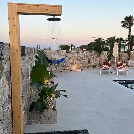 Вилла Cora With Private Pool 200m To The